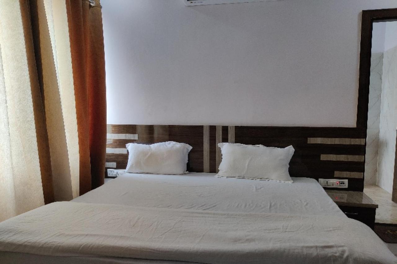 Oyo Hotel Laksh Kurukshetra 외부 사진